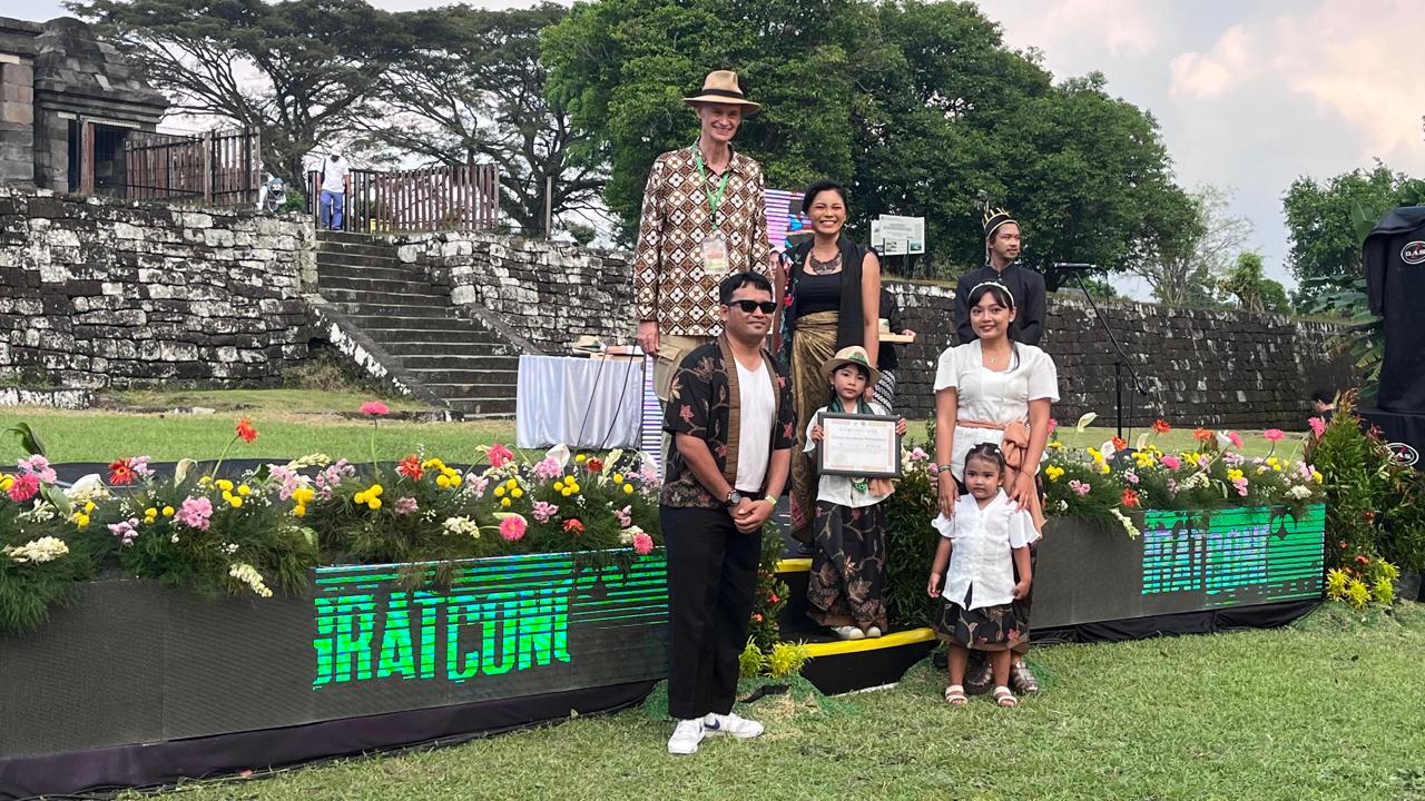 The Lilliput World Tutup Tahun Ajaran dengan Perayaan Budaya di Candi Ratu Boko - bernasnews